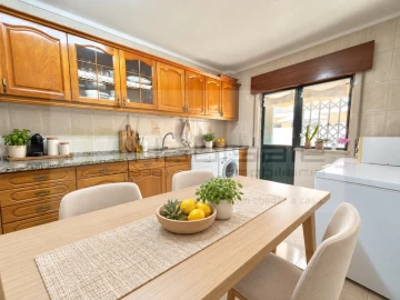 Apartamento T3 para Venda em Venteira