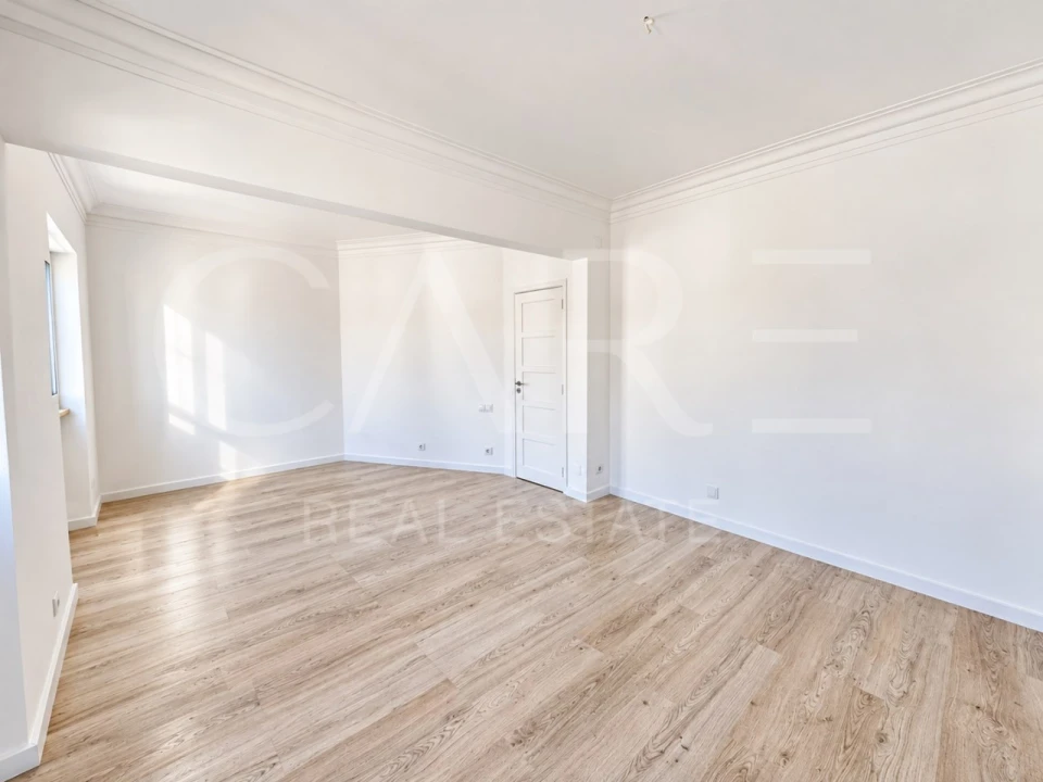 Apartamento T2 para Venda em São Vicente Foto 3