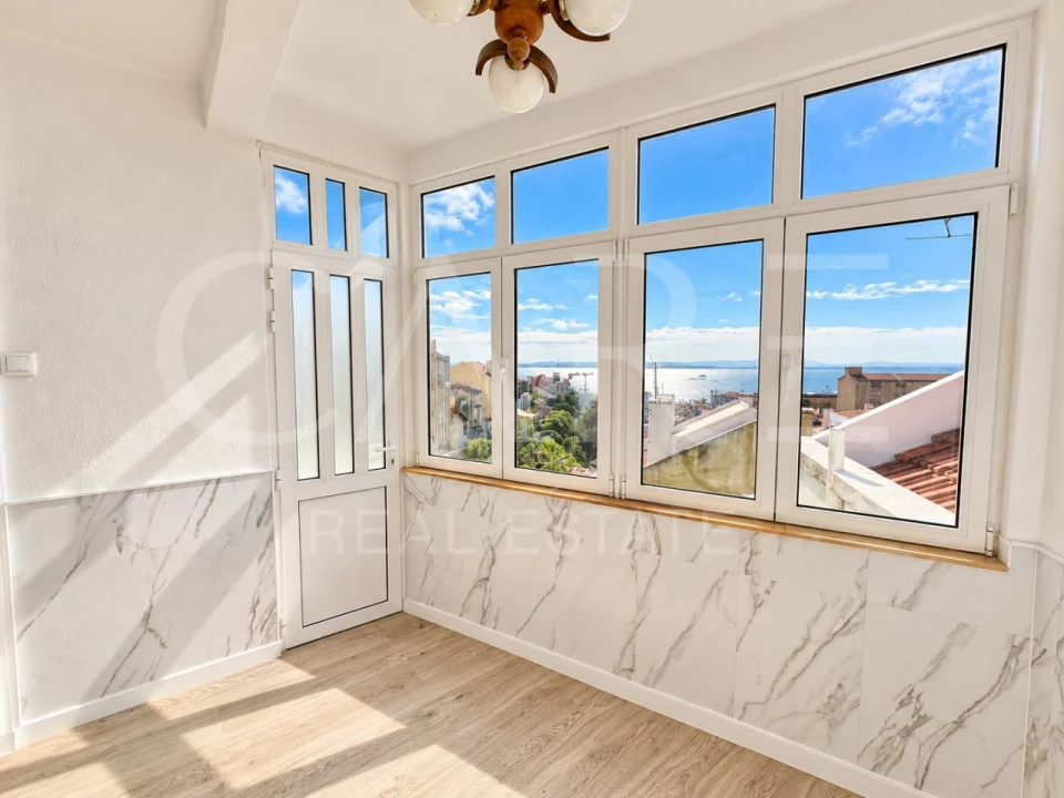 Apartamento T2 para Venda em São Vicente Foto 7