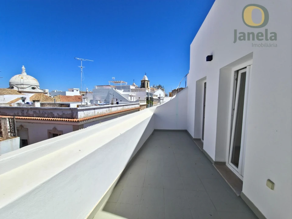 Prédio para Venda em Olhão Foto 1