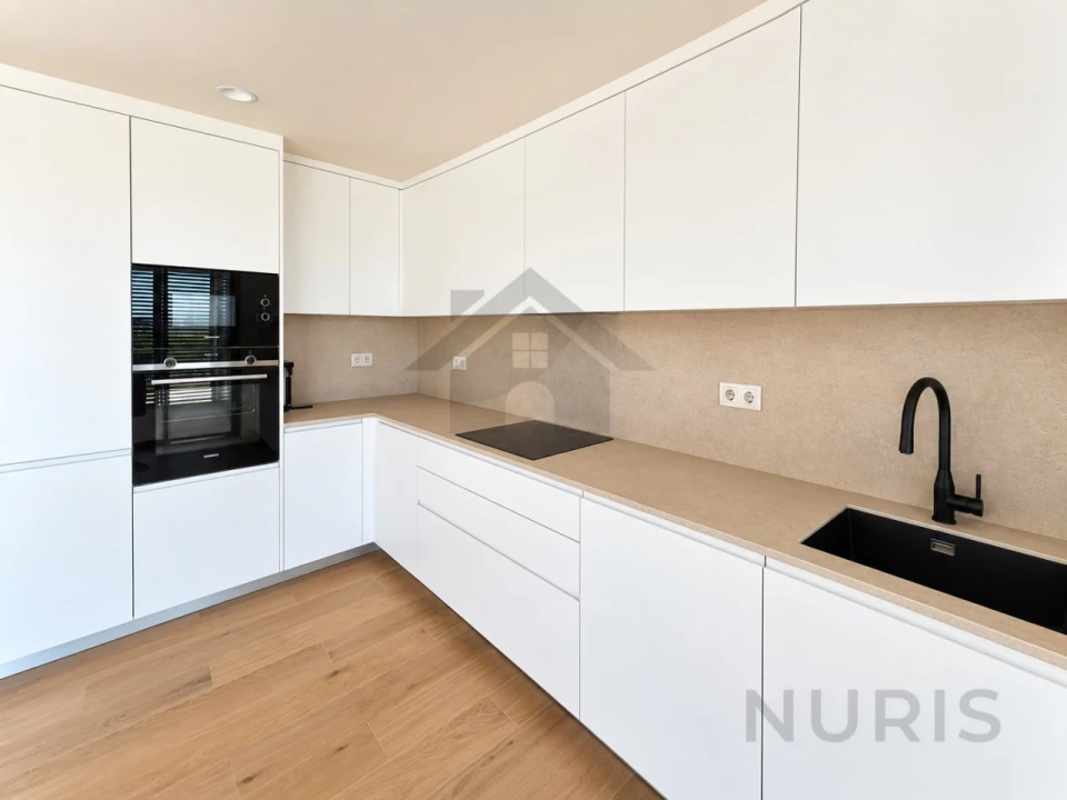 Apartamento T2 para Venda em Estômbar e Parchal Foto 4