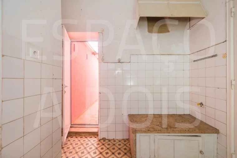 Apartamento para Venda em Alvalade Foto 8