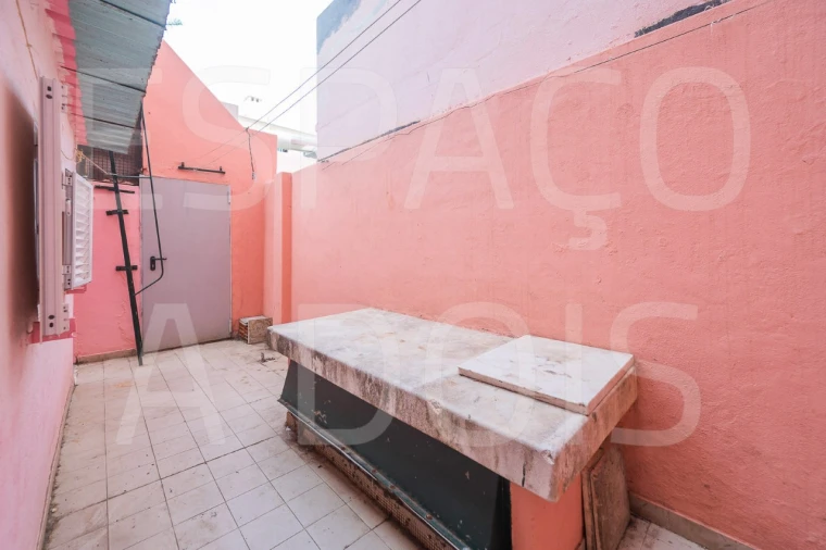 Apartamento para Venda em Alvalade Foto 11