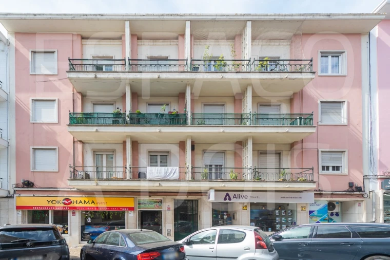 Apartamento para Venda em Alvalade Foto 29