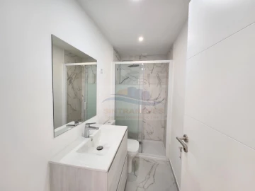 Apartamento T2 para Venda em Falagueira-Venda Nova