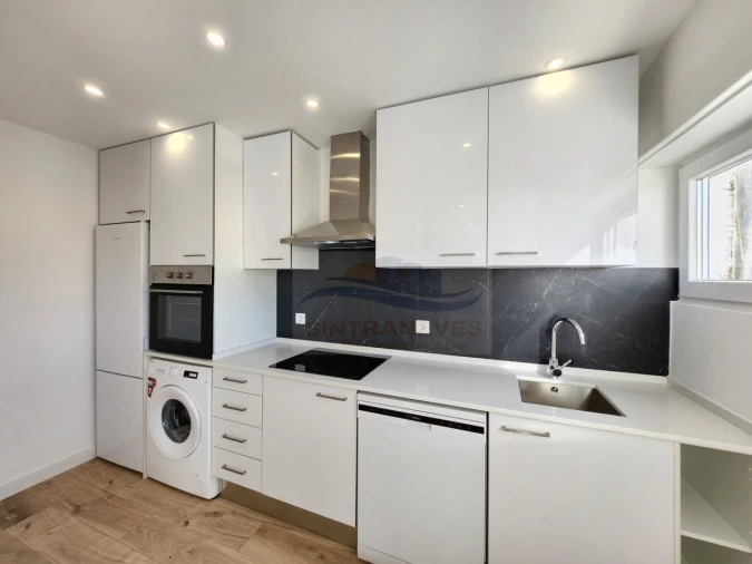 Apartamento T2 para Venda em Falagueira-Venda Nova Foto 17