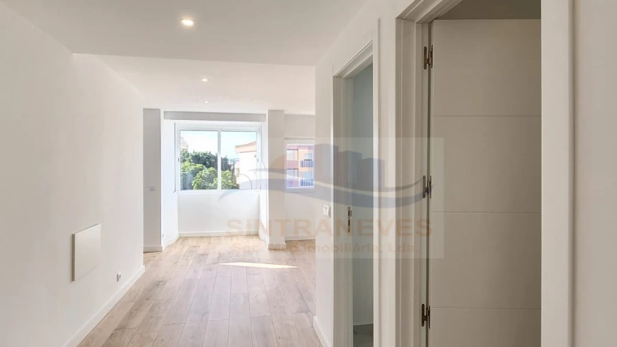 Apartamento T2 para Venda em Falagueira-Venda Nova