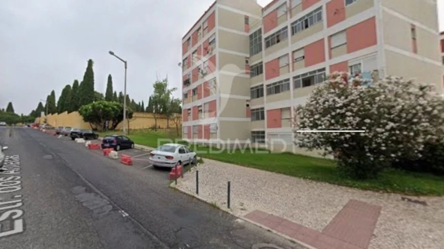 Apartamento T3 para Venda em Benfica