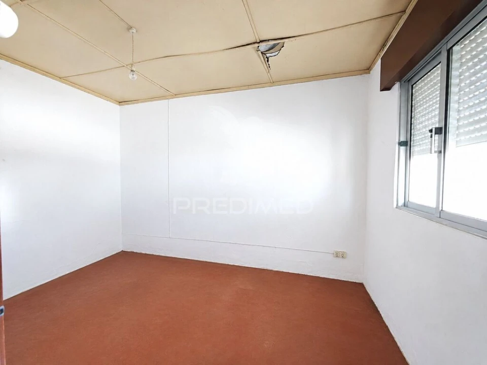 Moradia T3 para Venda em Santo Estêvão Foto 16