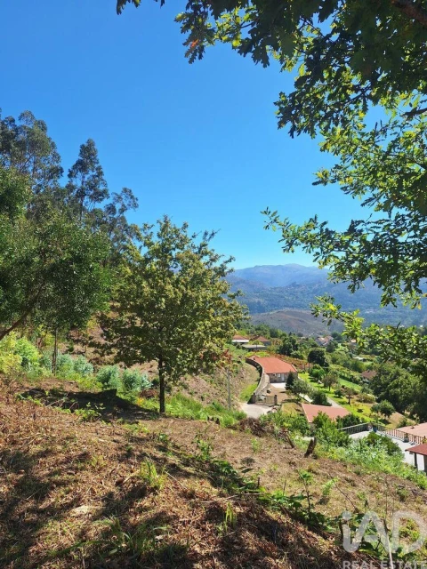 Terreno para Venda em Padreiro (Salvador e Santa Cristina)
