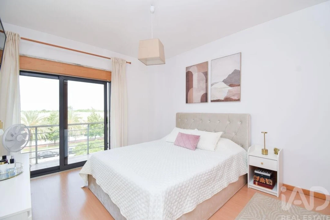 Apartamento T3 para Venda em Pinhal Novo Foto 9