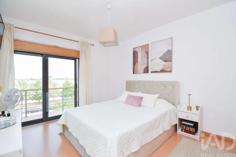 Apartamento T3 para Venda em Pinhal Novo Foto 9