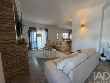 Apartamento T5 para Venda em Mafamude e Vilar do Paraíso