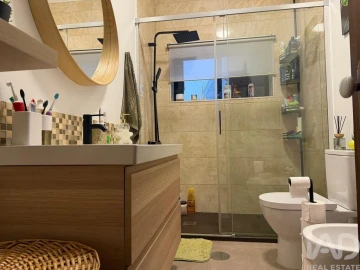 Apartamento T5 para Venda em Mafamude e Vilar do Paraíso