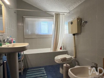 Apartamento T5 para Venda em Mafamude e Vilar do Paraíso