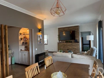 Apartamento T5 para Venda em Mafamude e Vilar do Paraíso