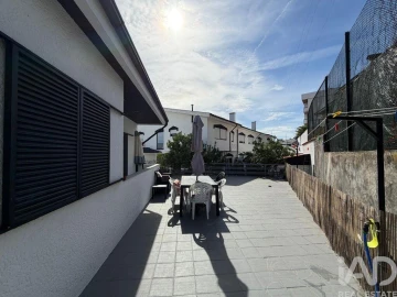 Apartamento T5 para Venda em Mafamude e Vilar do Paraíso