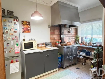 Apartamento T5 para Venda em Mafamude e Vilar do Paraíso