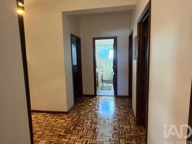 Apartamento T5 para Venda em Mafamude e Vilar do Paraíso Foto 21