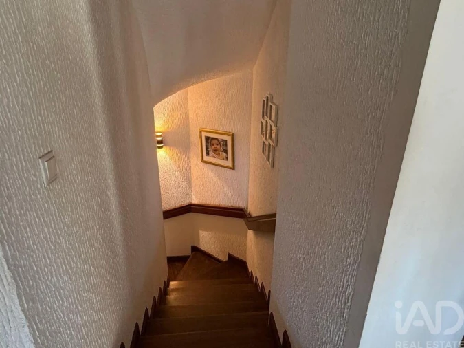 Apartamento T5 para Venda em Mafamude e Vilar do Paraíso Foto 23