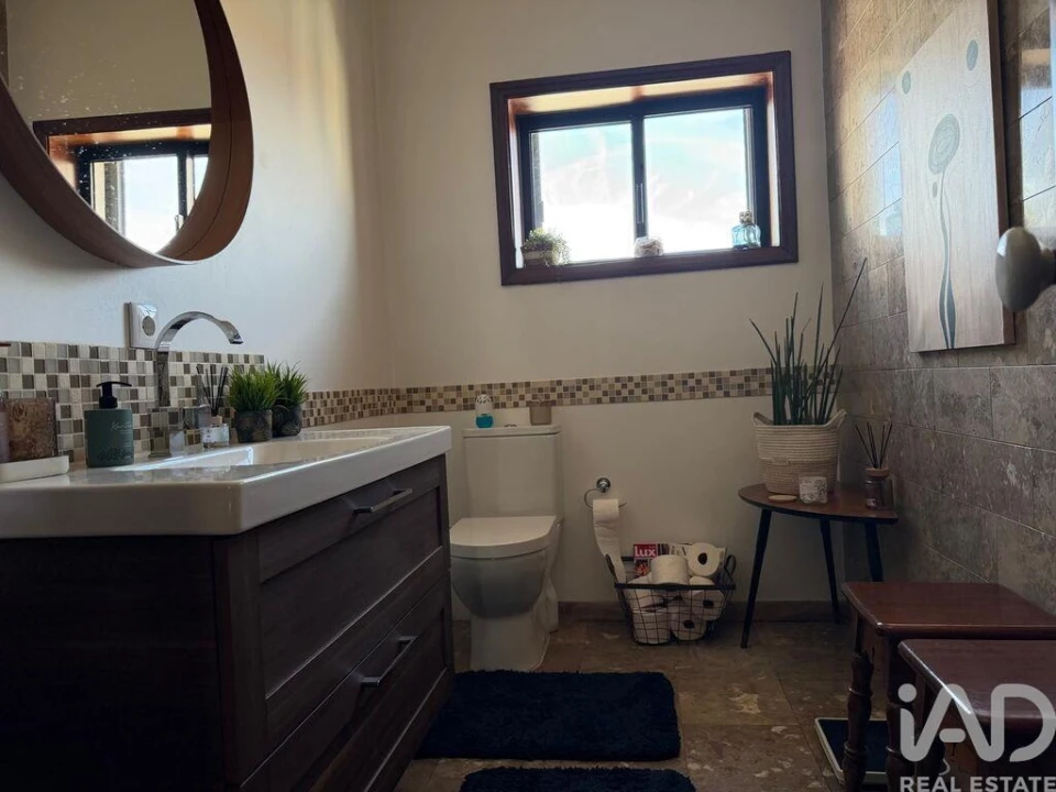 Apartamento T5 para Venda em Mafamude e Vilar do Paraíso Foto 24