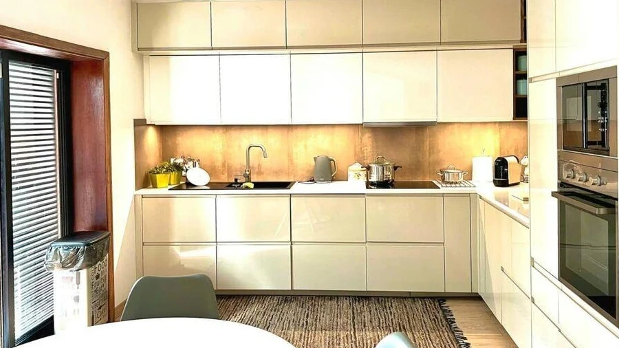 Apartamento T5 para Venda em Mafamude e Vilar do Paraíso