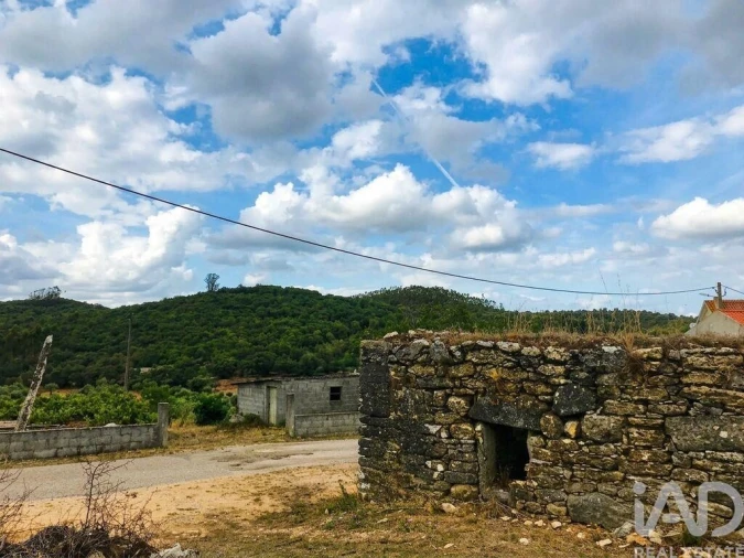 Terreno para Venda em Chãos Foto 14