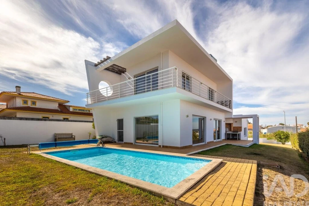 Moradia T3 para Venda em Santa Maria, São Pedro e Sobral da Lagoa Foto 3