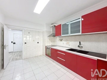 Apartamento T4 para Venda em Setubal (São Sebastião)