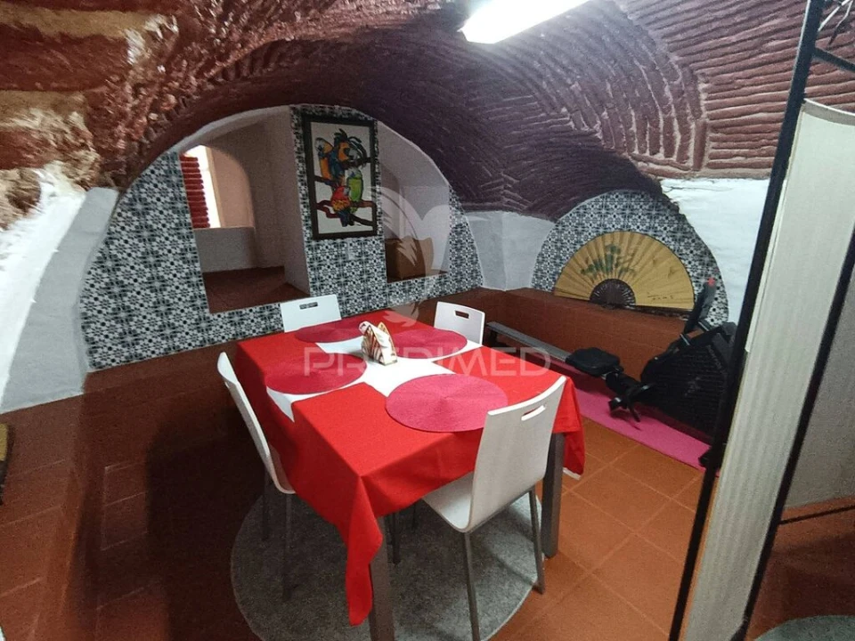 Moradia T4 para Venda em Assunção, Ajuda, Salvador e Santo Ildefonso Foto 11