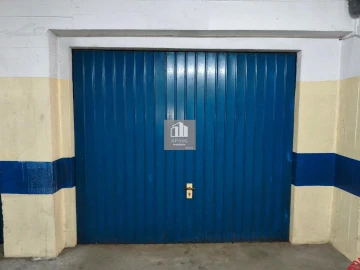 Garagem para Venda em Caparica e Trafaria