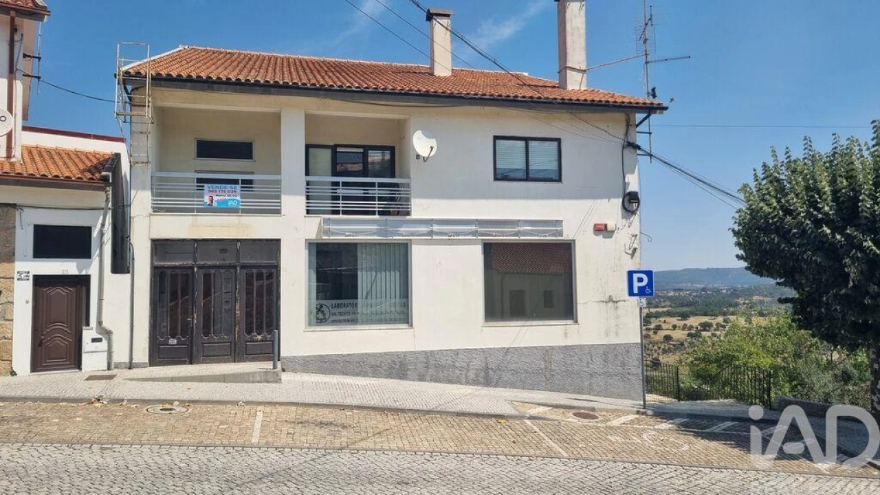 Prédio para Venda em Rapa e Cadafaz Foto 2