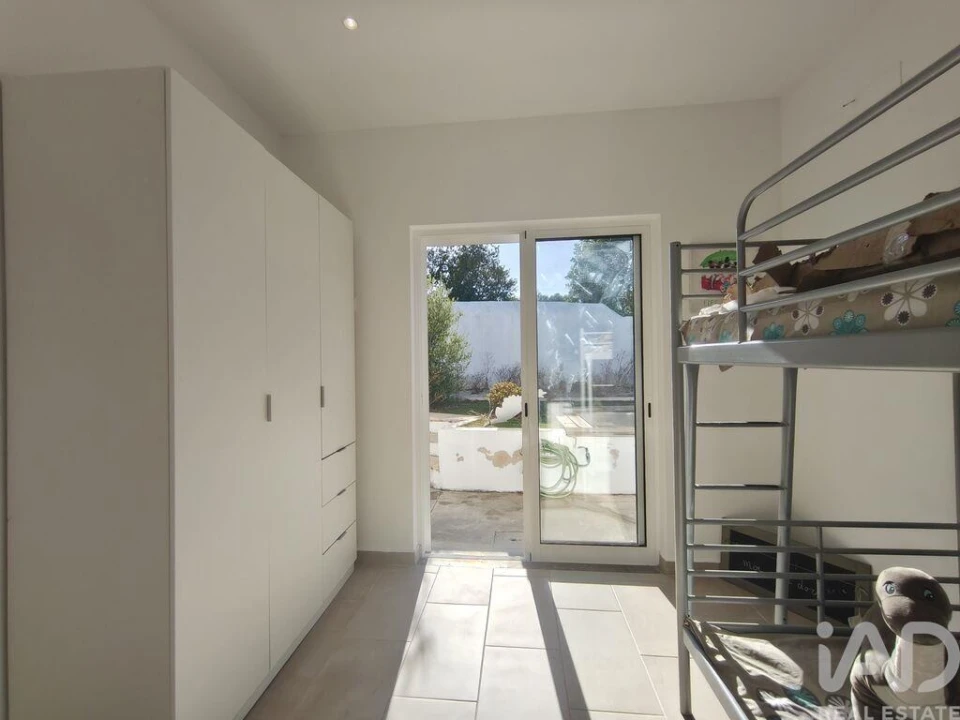 Moradia T2 para Venda em Santa Barbara de Nexe Foto 22
