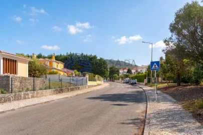 Moradia T5 para Venda em São João das Lampas e Terrugem