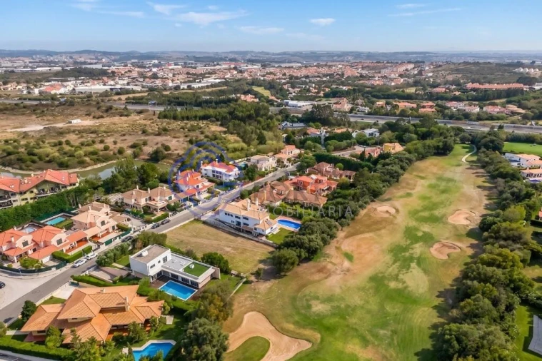 Moradia T5 para Venda em São João das Lampas e Terrugem Foto 20