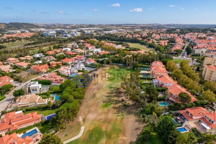 Moradia T5 para Venda em São João das Lampas e Terrugem Foto 27