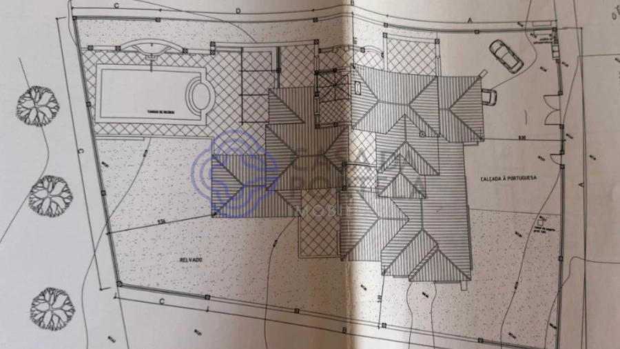 Moradia T5 para Venda em São João das Lampas e Terrugem