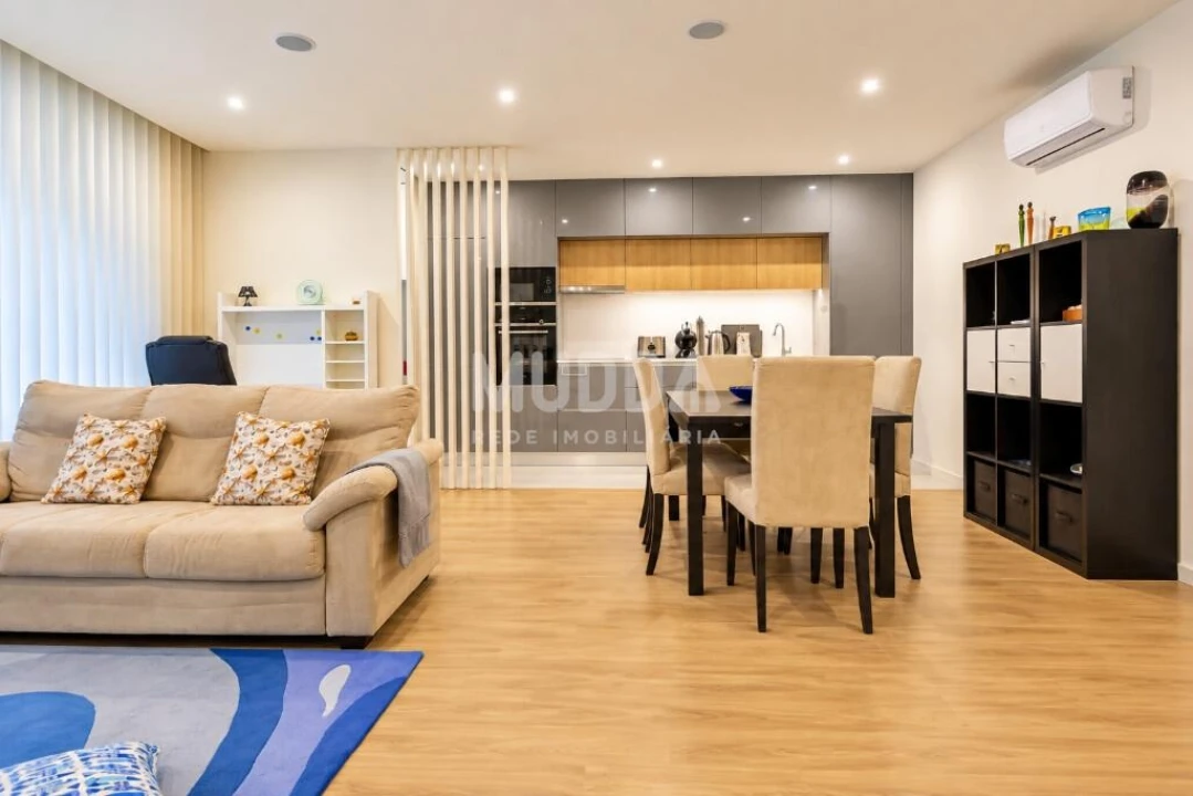 Apartamento T2 para Venda em Ovar, São João, Arada e São Vicente de Pereira Jusã Foto 2