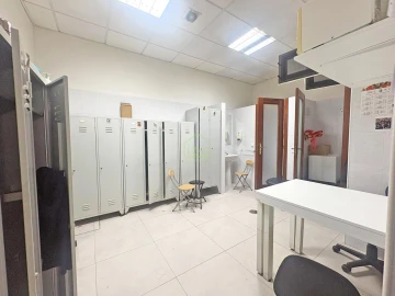 Armazém para Venda em Junqueira