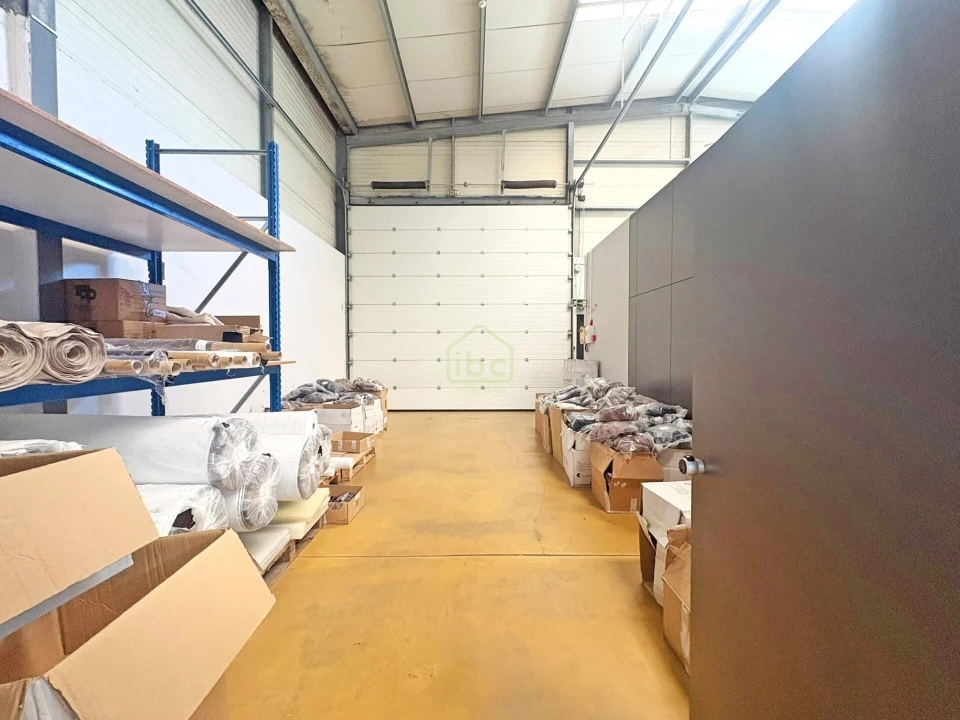 Armazém para Venda em Junqueira Foto 9