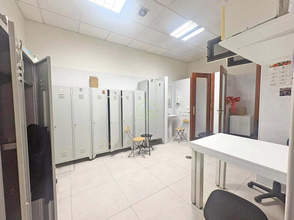 Armazém para Venda em Junqueira Foto 2