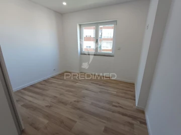 Apartamento T1 para Venda em Seixal, Arrentela e Aldeia de Paio Pires