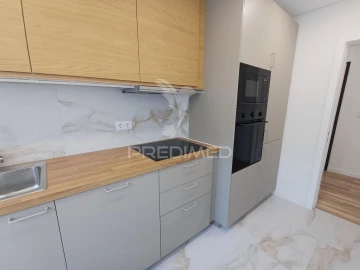 Apartamento T1 para Venda em Seixal, Arrentela e Aldeia de Paio Pires