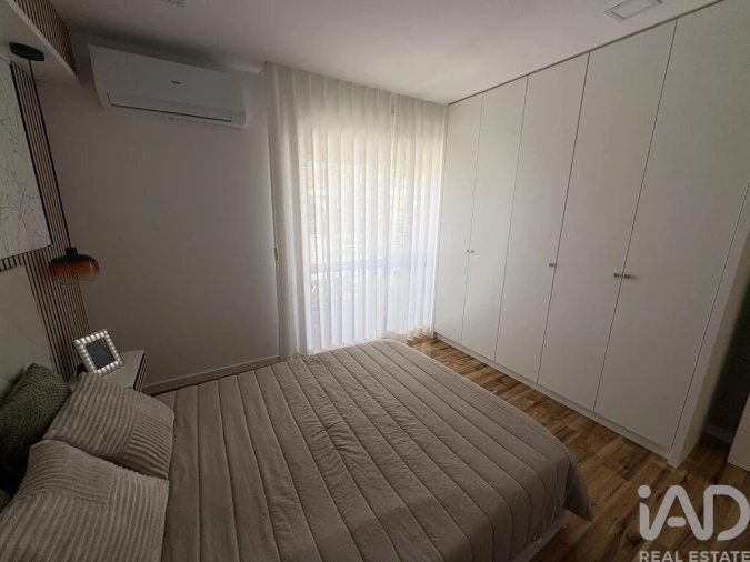Apartamento T2 para Venda em Quarteira Foto 6