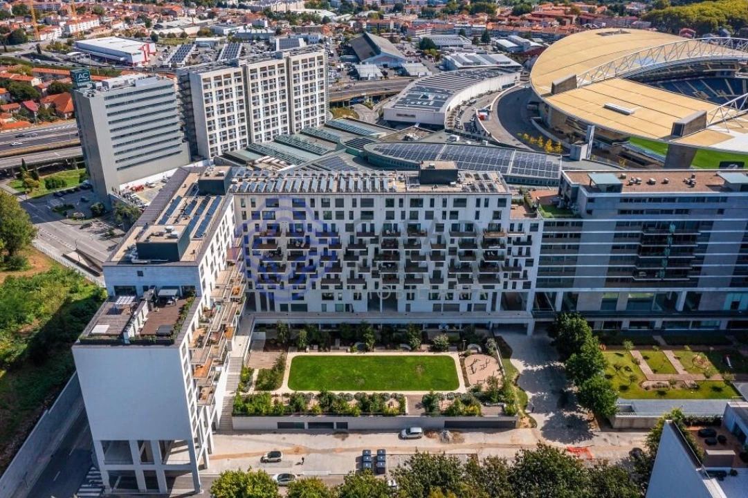 Apartamento T3 para Venda em Campanhã Foto 48