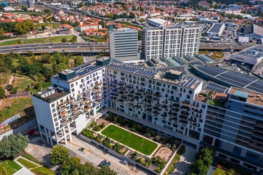 Apartamento T3 para Venda em Campanhã Foto 46