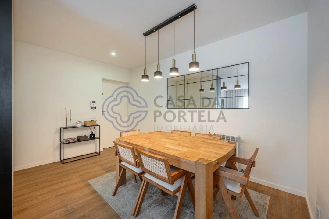 Apartamento T3 para Venda em Campanhã Foto 2