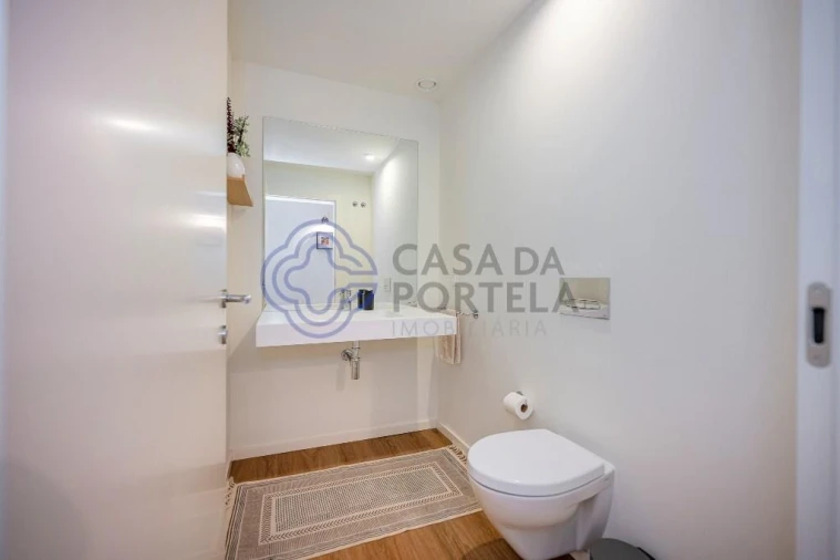 Apartamento T3 para Venda em Campanhã Foto 15