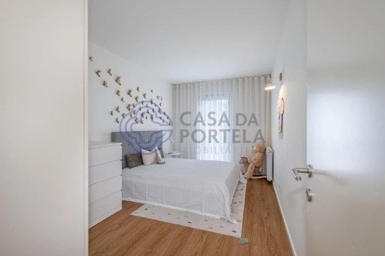Apartamento T3 para Venda em Campanhã Foto 27