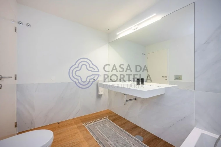 Apartamento T3 para Venda em Campanhã Foto 32